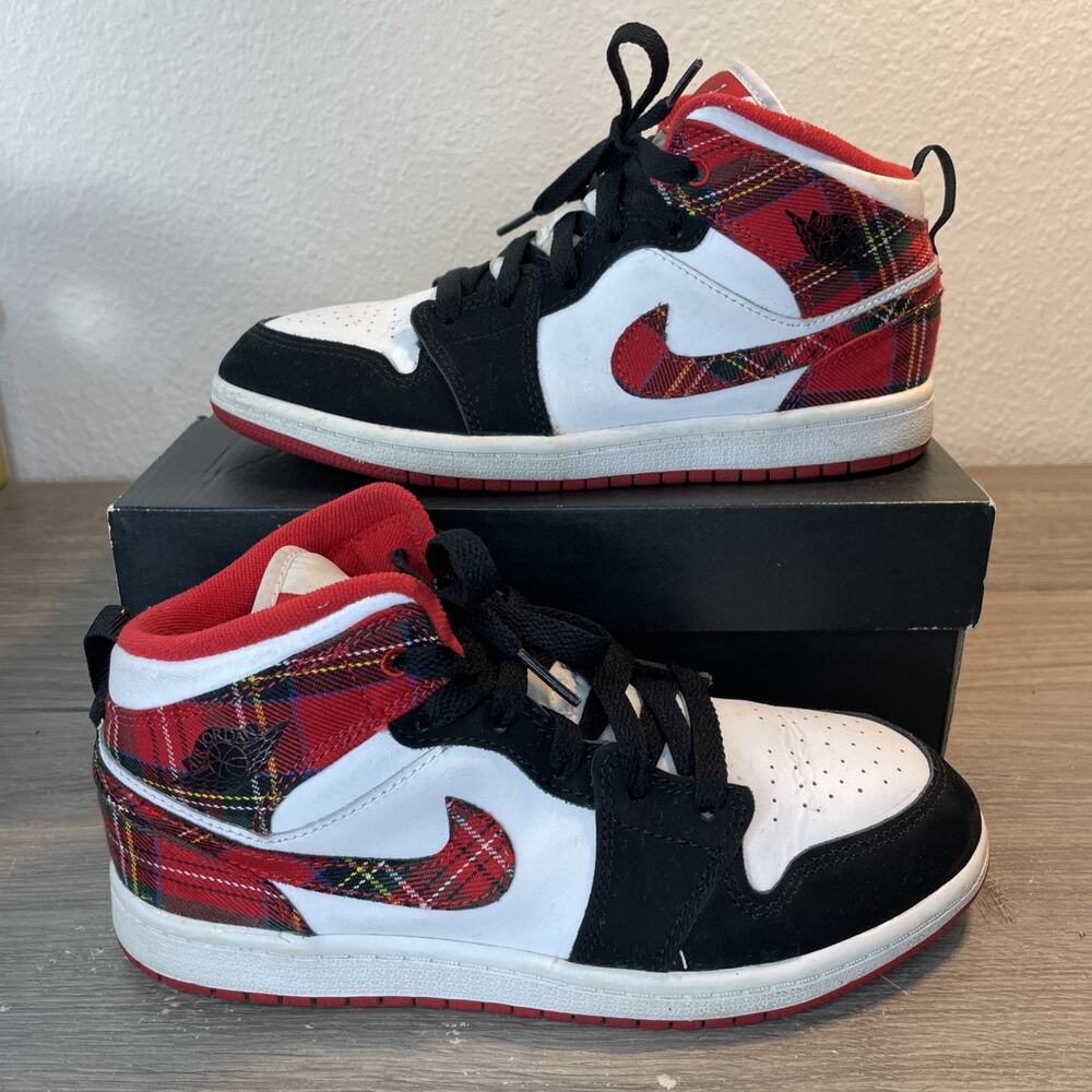 Nike Air Jordan 1 Mid PS Bad Santa Plaid Holiday Red Black 3Y Kids Shoes 640734